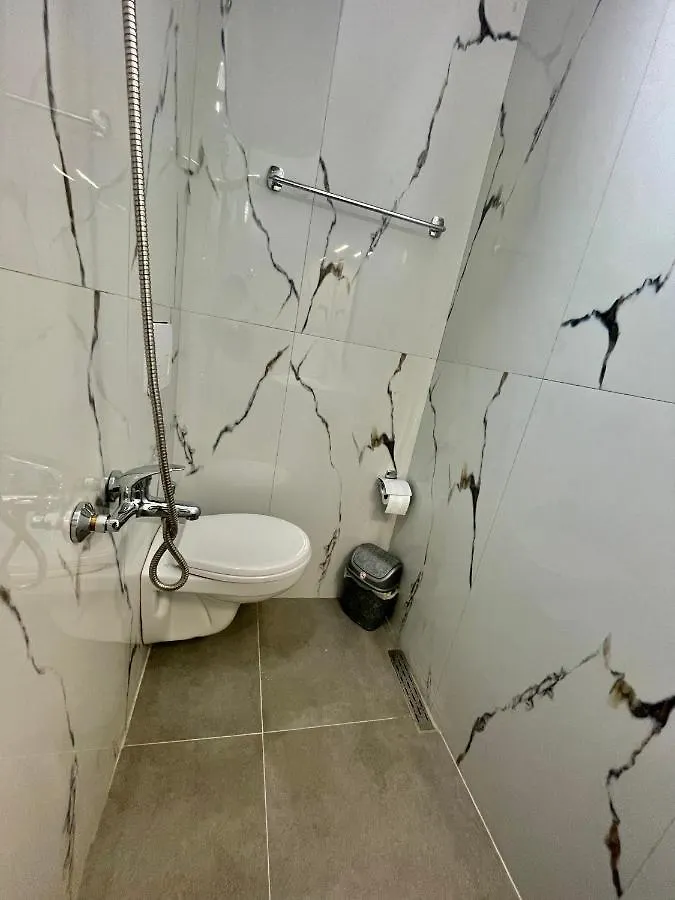 Central Room Private Entry And Bathroom Tiran